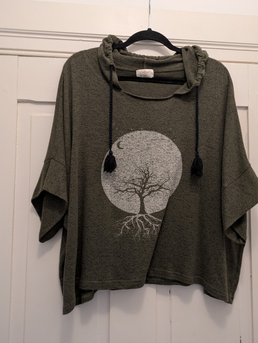 Lakhays LA Dark Green Short Sleeve w/ Hoodie & Tree Of Life Graphic- M/L